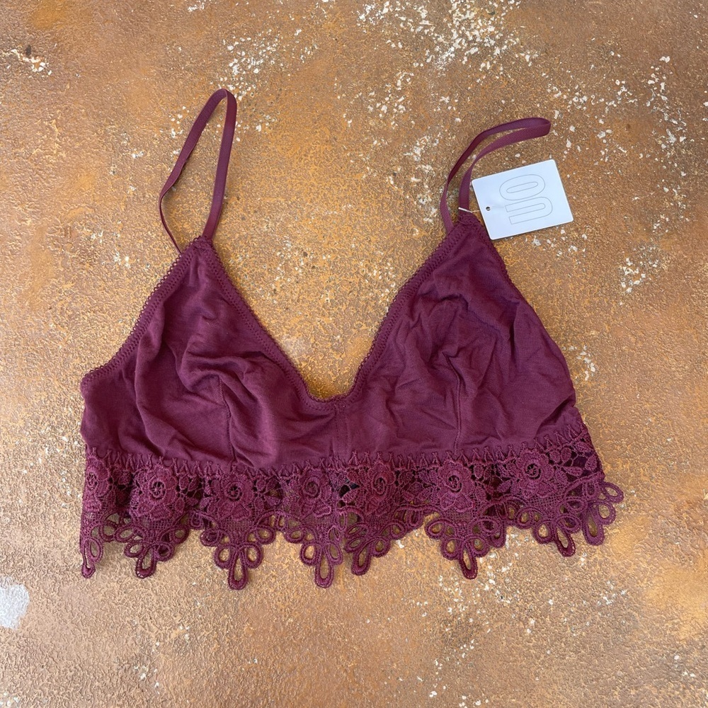 NWT maroon lace bralette